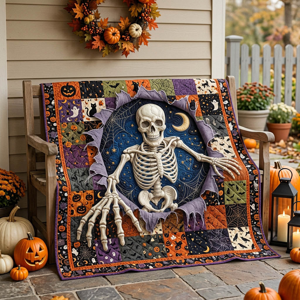 Skeleton Crescent Quilted Blanket NCU0HH2063