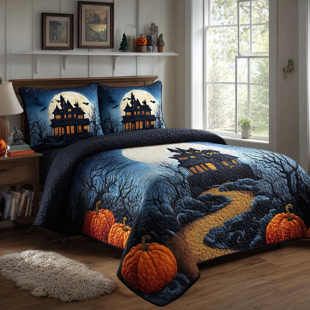 Spooky Moonlit Path 3-Piece Quilted Bedding Set NCU0VL3678